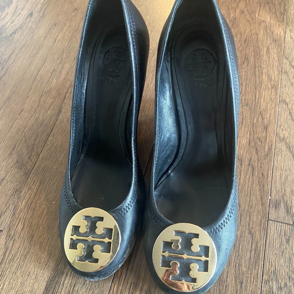 Tory Burch wedge heel 8.5